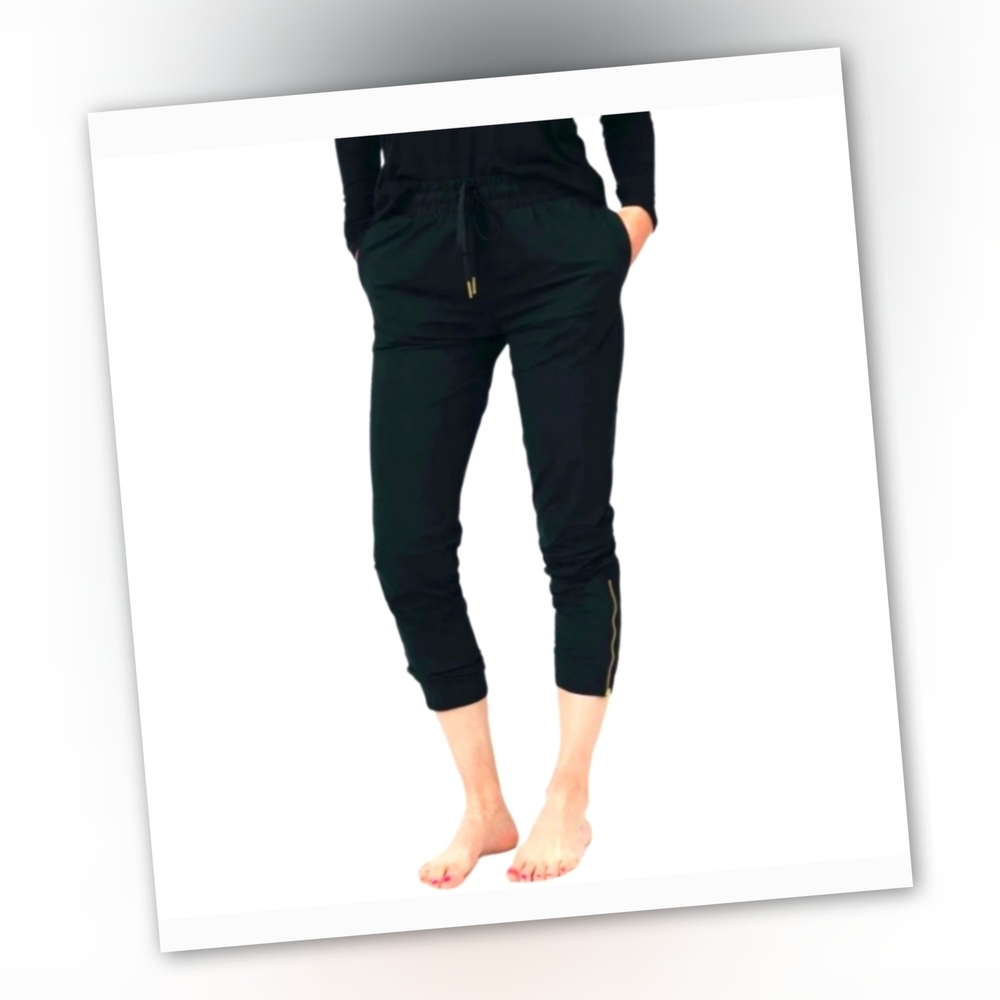 Zyia Black Joggers NWOT